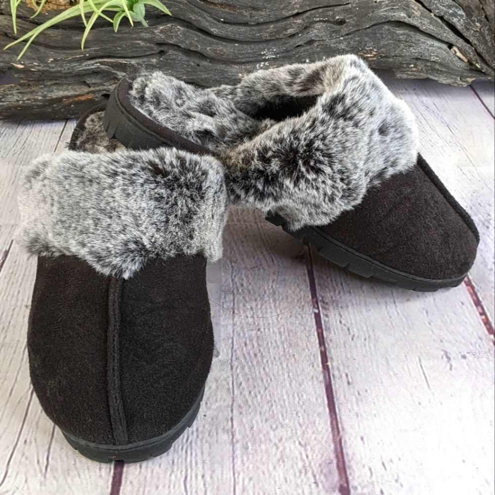 Van Heusen Jessica Premium Memory Foam Fur Scuff Slippers